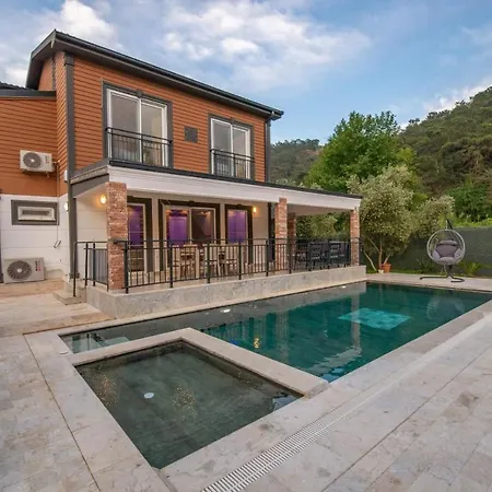 Breathtaking Duplex Close To Inlice With Private Pool And Backyard In Fethiye Villa *