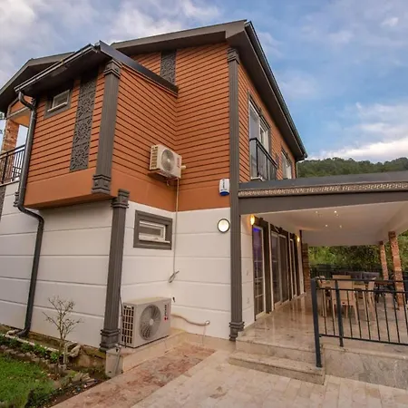 Breathtaking Duplex Close To Inlice With Private Pool And Backyard In Fethiye Villa Gocek (Fethiye)