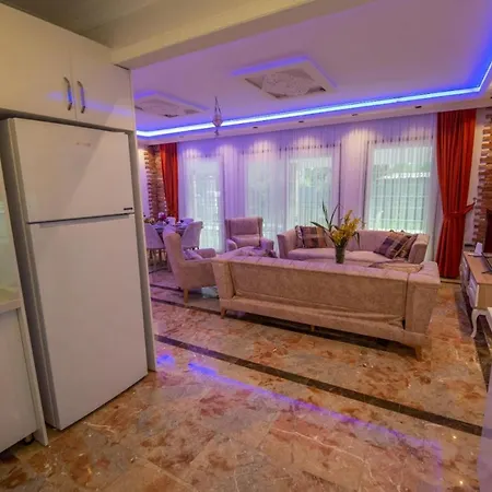 Villa Breathtaking Duplex Close To Inlice With Private Pool And Backyard In Fethiye