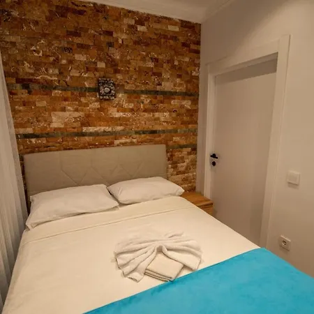 Villa Breathtaking Duplex Close To Inlice With Private Pool And Backyard In Fethiye *